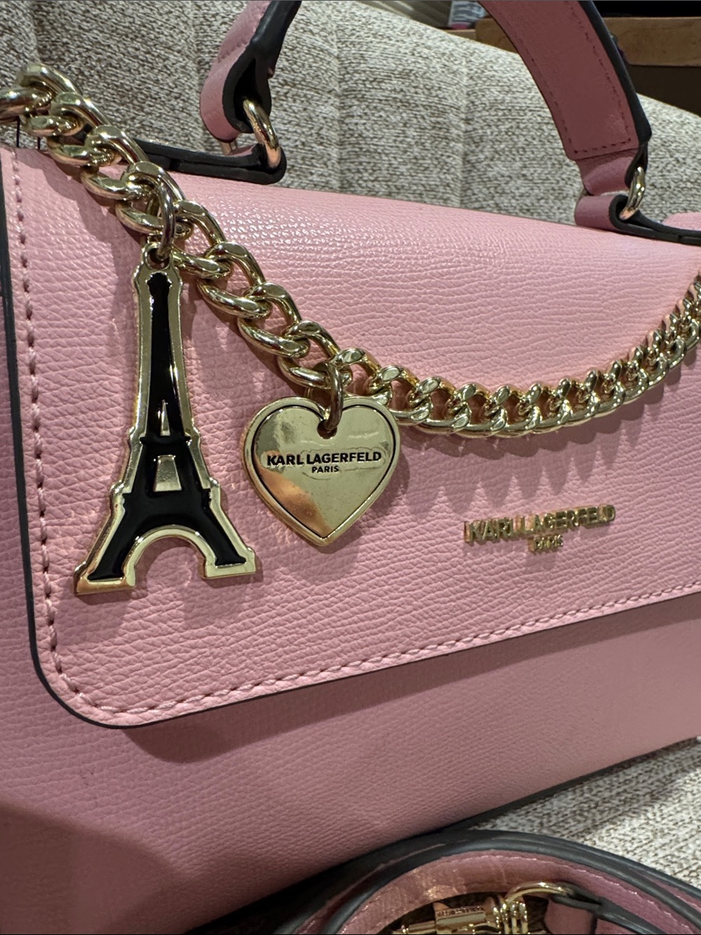 NWT Karl Lagerfeld Soft Pink Satchel Crossbody with Gold Charm Chain - Picture 4 of 6